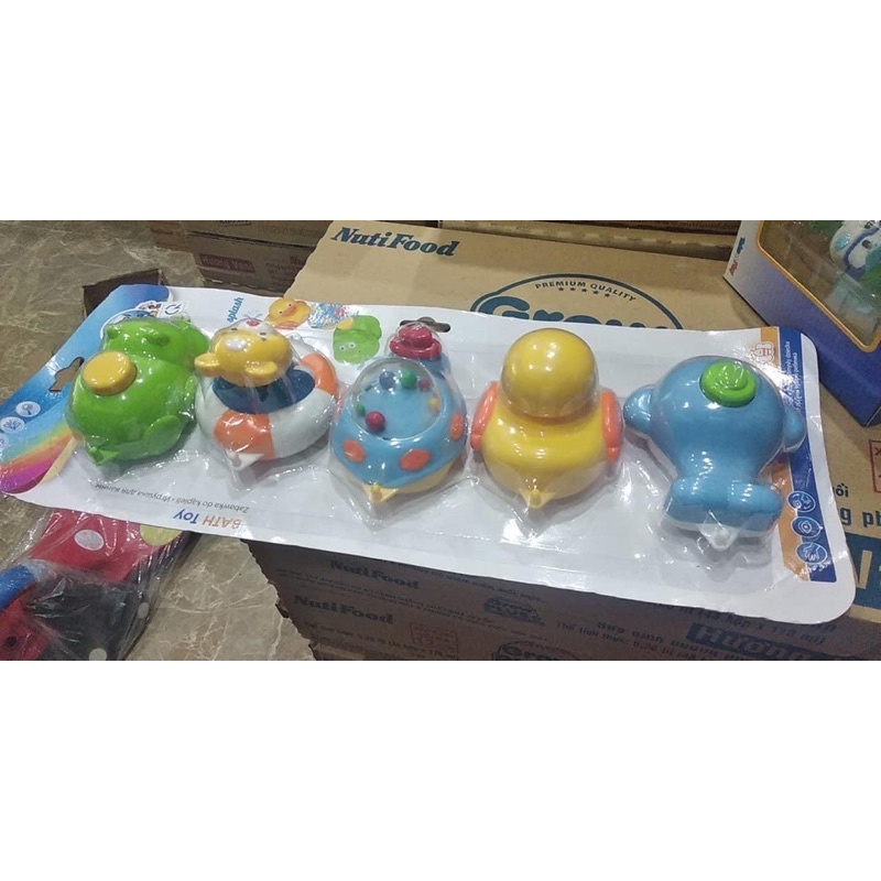 5 con đồ chơi nhà tắm Canpol quà sữa glico