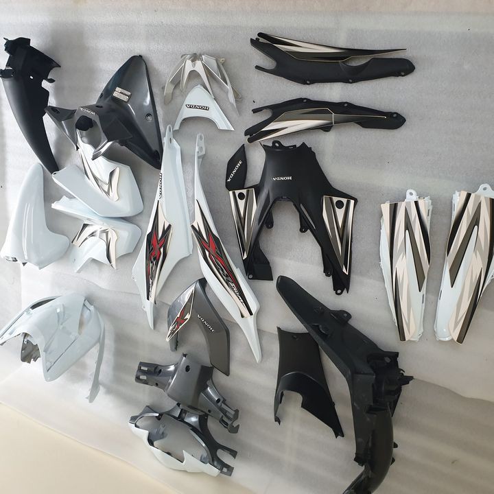 Bộ dàn áo xe WAVE RSX 110 màu TRẮNG GHI đời 2010 - 2012, nhựa nguyên sinh ABS cao cấp G549