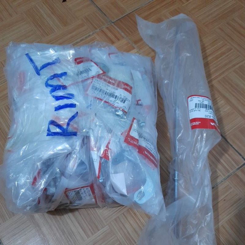 Bộ ốc xe DREAM thái Super DREAM việt  đời đầu zin chính hãng honda