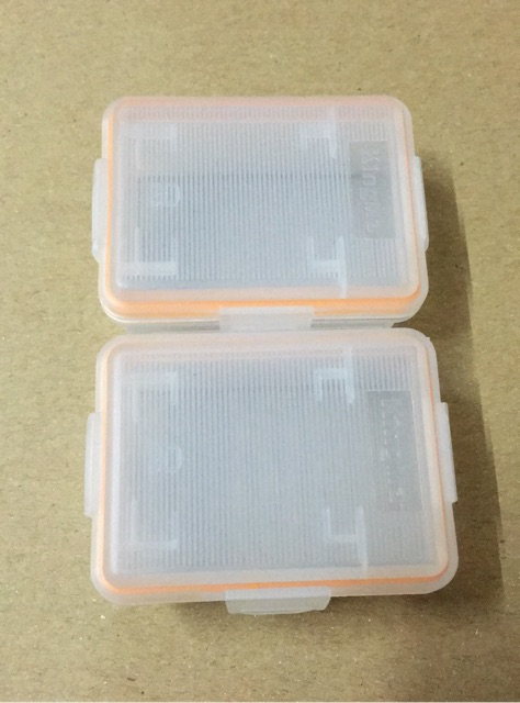 Hộp đựng pin sony Fw50