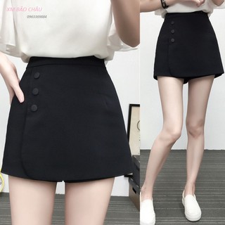 Quần giả váy chũ A  ngắn ôm vạt chéo phối 3 cúc bấm màu đen- Kiểu chân váy ngắn dáng chữ A vải - Mặc đi làm công sở học