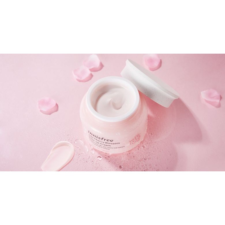 KEM DƯỠNG TRẮNG NÂNG TONE DA TỨC THÌ INNISFREE JEJU CHERRY BLOSSOM TONE - UP CREAM