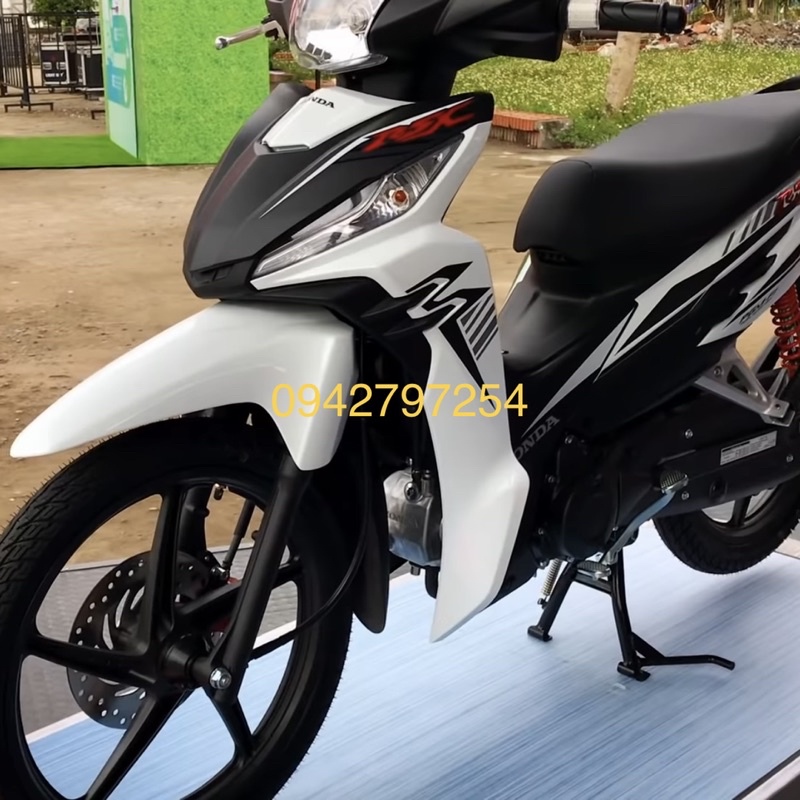 Sơn xe máy Honda Wave RSX màu Trắng pha lê UW001-1K và UW001-2K Ultra Motorcycle Colors