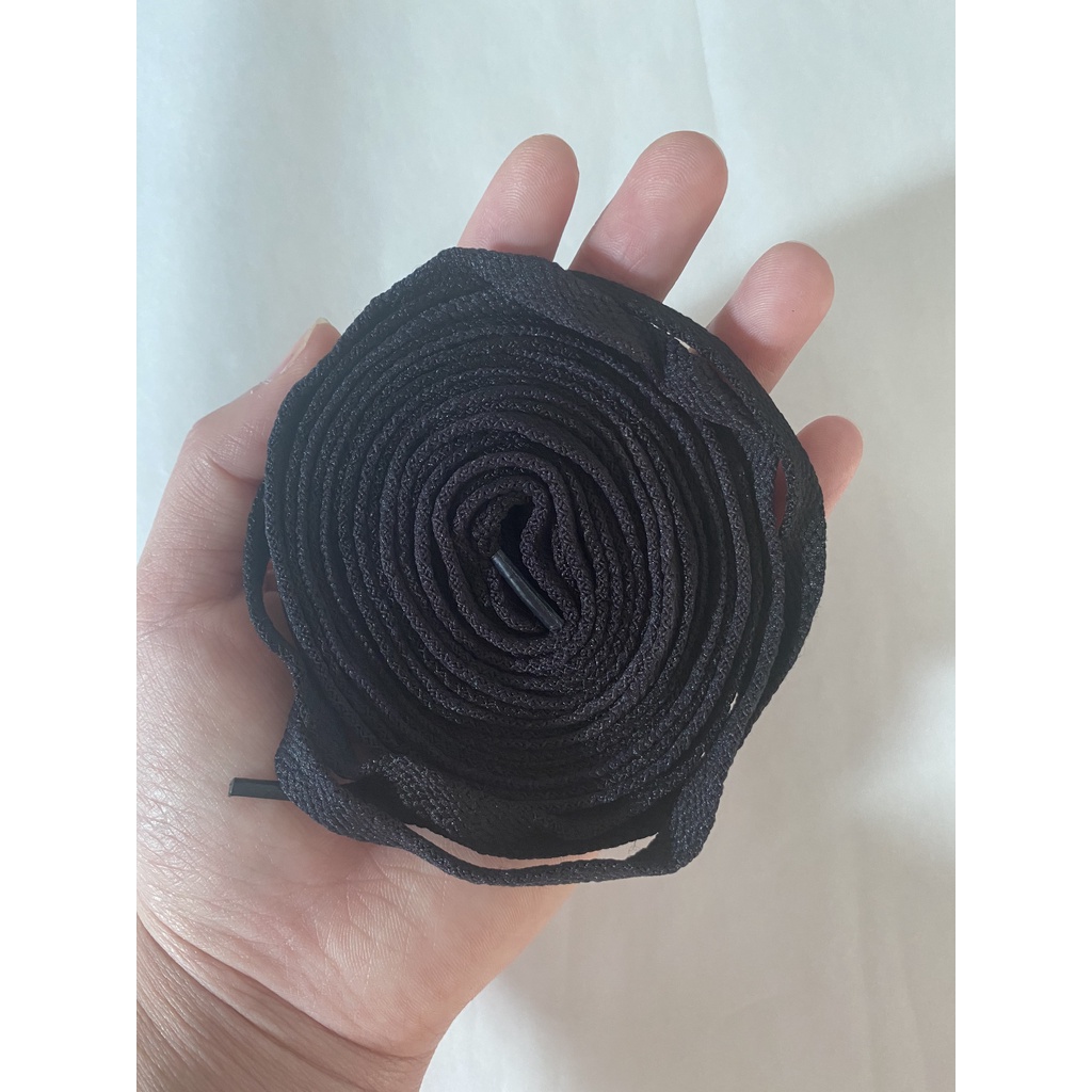 Dây giày Jd1 Đen Trắng dài 1m2 Loại Dày Đẹp Cao Cấp