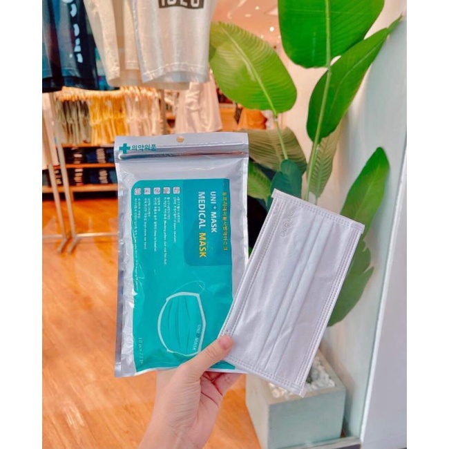 Khẩu trang y tế 4 lớp kháng khuẩn UNIMASK xịn sò