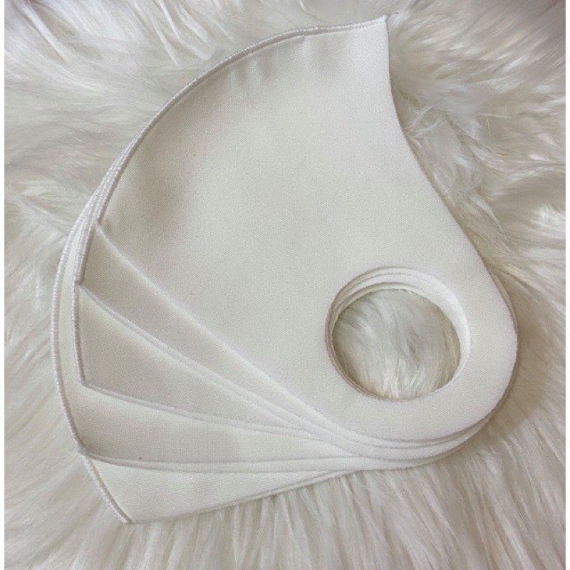 Khẩu trang vải Poly kháng nước 2 lớp