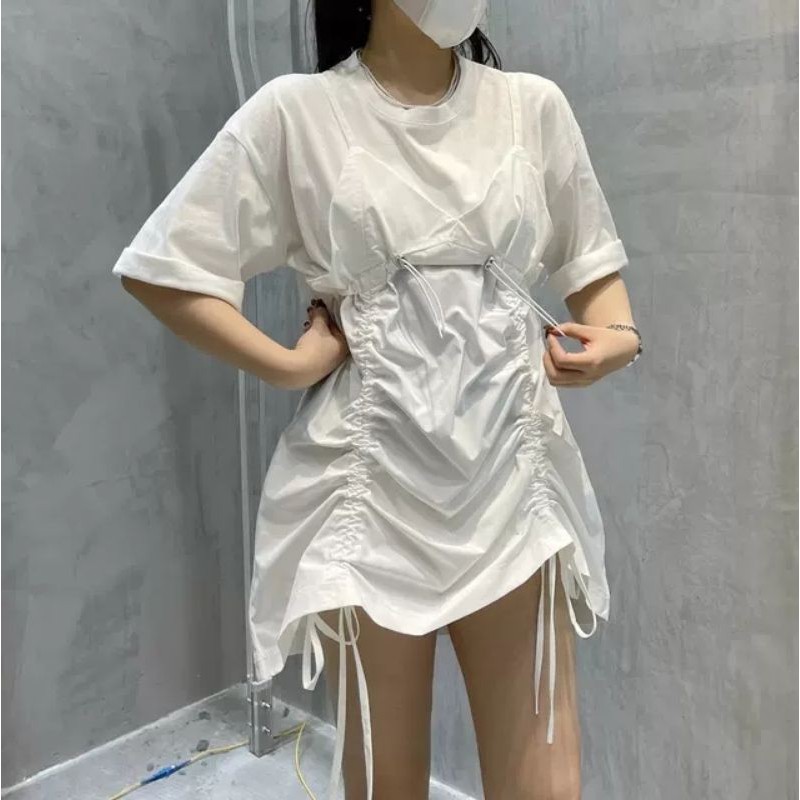 Váy yếm liền phối áo phông rút dây hai bên phong cách Hàn Quốc ,Bộ váy yếm dễ thương Mi clothing