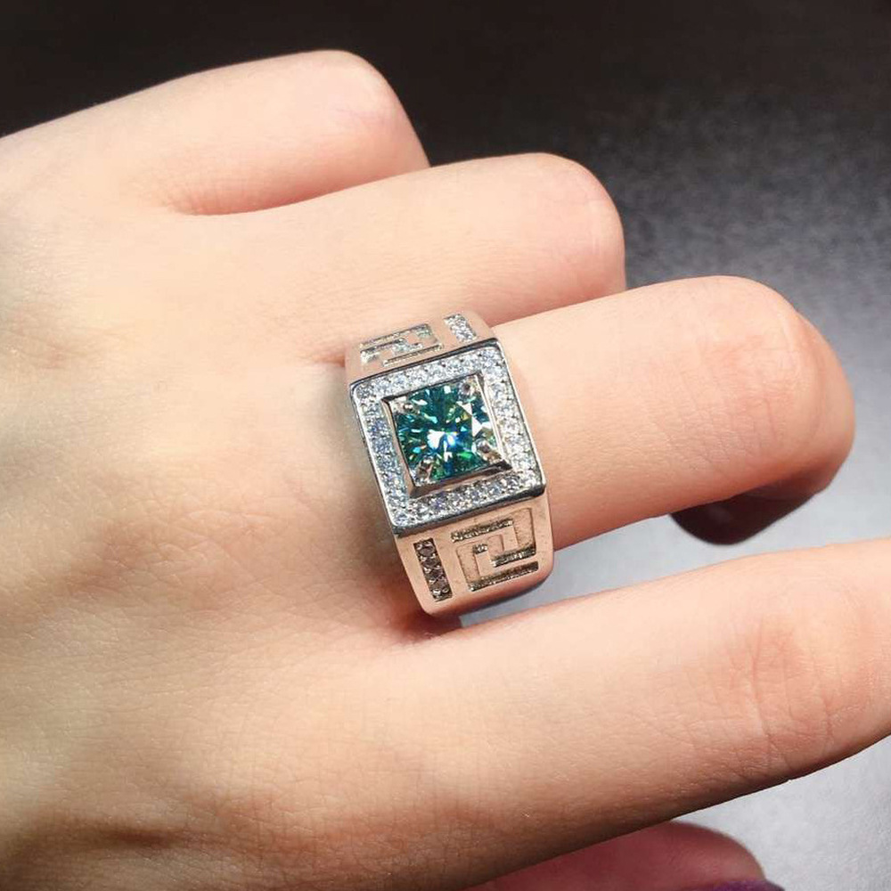 Nhẫn Cưới Mạ Bạc Đính Đá Xanh Sang Trọng