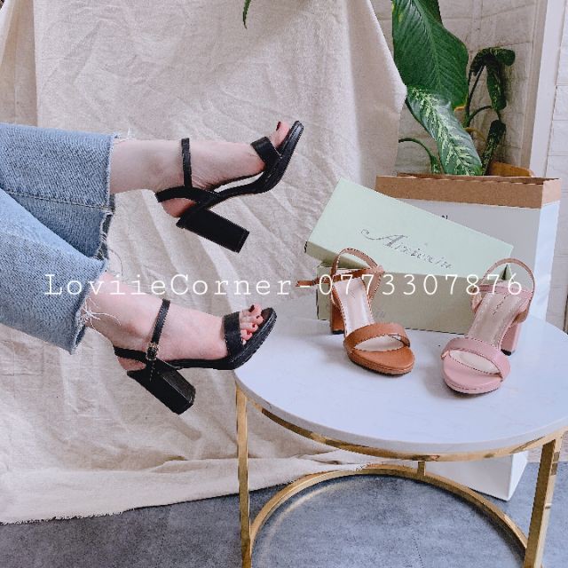 GIÀY SANDAL CAO GÓT 9P LOVIIECORNER - SANDAL CAO GÓT 9CM ĐẾ ĐÚP - SANDAL ĐẾ VUÔNG CÔNG SỞ G200724