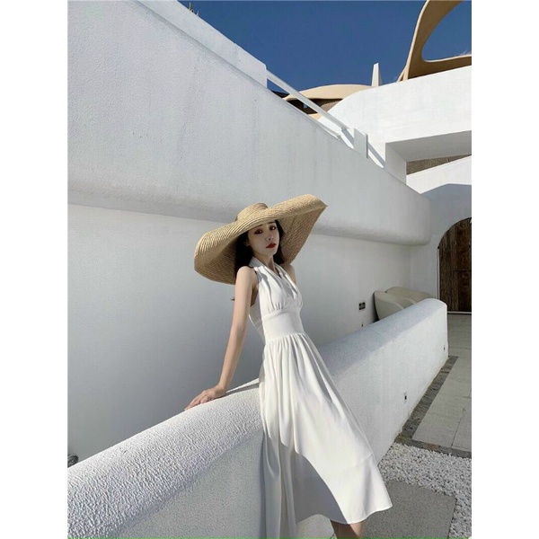 ĐẦM XOÈ maxi TRẮNG CỔ YẾM HỞ LƯNG