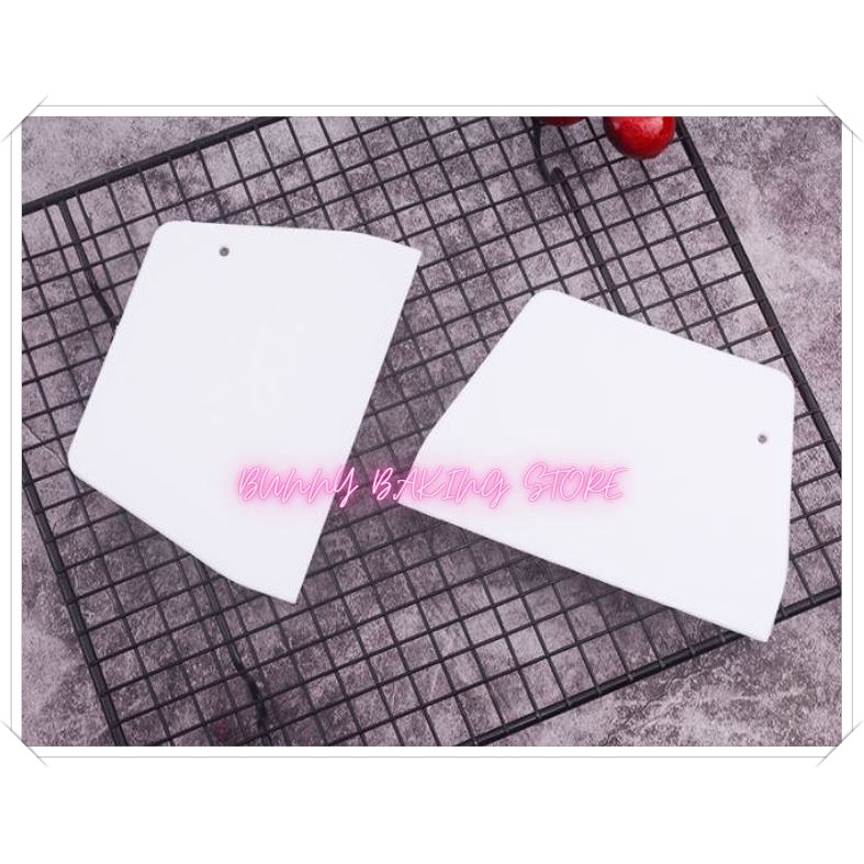 Dao cắt vét bột bằng nhựa chịu nhiệt