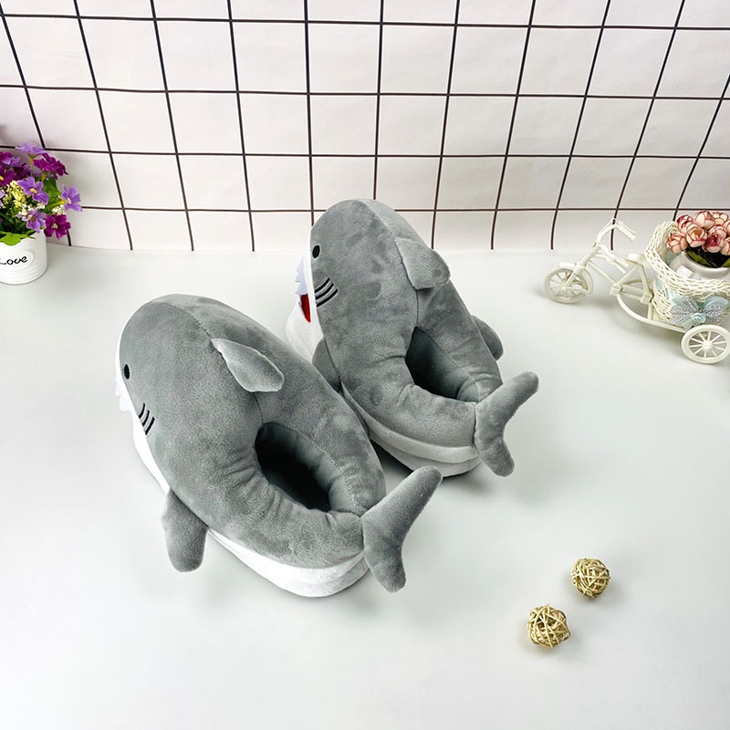 giày Dép bông đi trong nhà đế dày hình cá mập dễ thương ấm áp