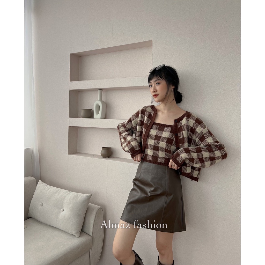 Set áo len cardigan kẻ caro kèm áo 2 dây sang chảnh siêu xinh siêu hot