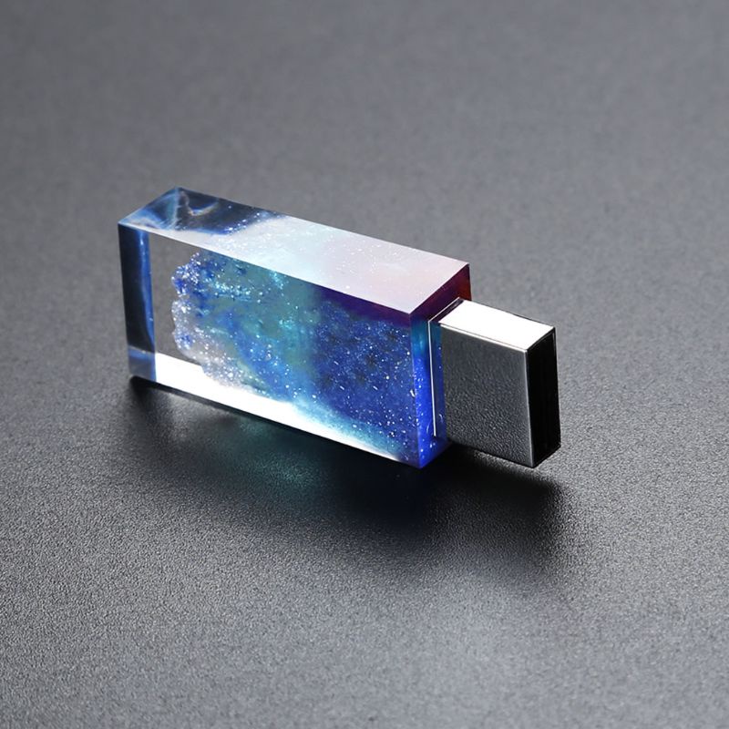 Bộ khuôn làm mô hình núi tuyết thủ công bằng resin USB 8G