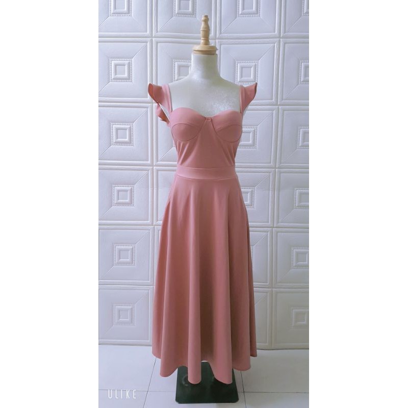 Đầm umi Na Trịnh cúp tròn cánh tiên