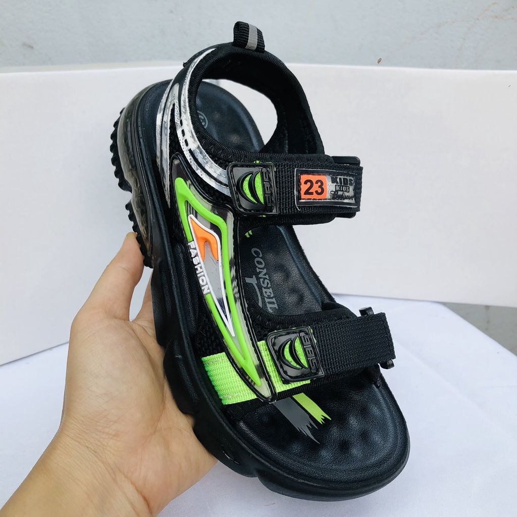 Dép trẻ em quai hậu bé trai  cho bé trai 1 đến 10 tuổi sandal cho bé quảng châu cao cấp mã B 2107