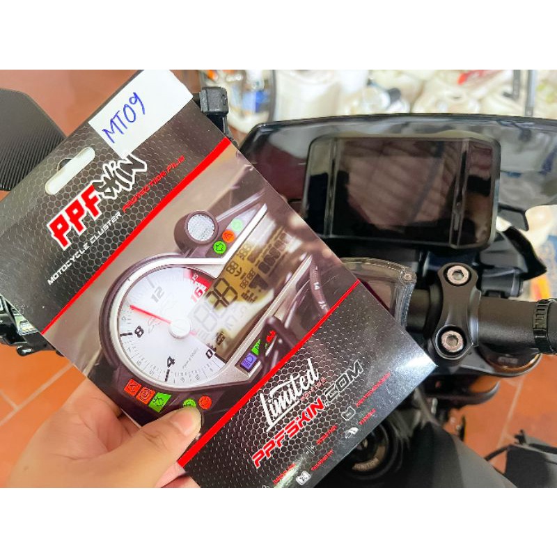 PPF YAMAHA MT09 2022 ..... UPPF dán bảo vệ mặt đồng hồ xe , xước tự phục hồi vết xước dâm , www.uppf.com