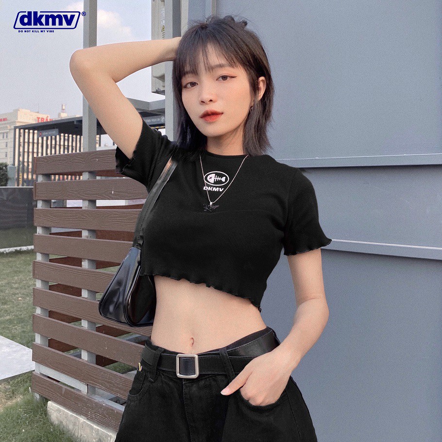 DKMV Áo Croptop ngắn tay nữ Wave - MÀU ĐEN/ Áo Croptop ngắn tay