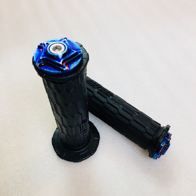 COMBO BAO TAY DAYTONA V4 và GÙ SALAZA V1 (Inox, highlight, titan)