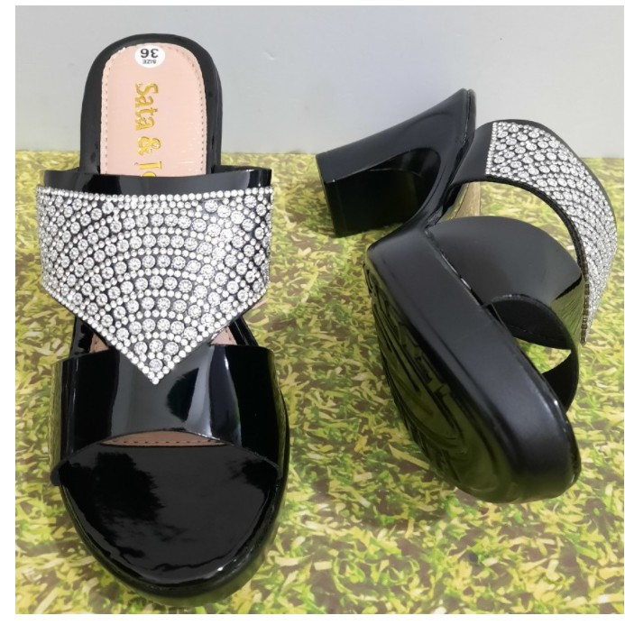DÉP ĐÍNH ĐÁ SIÊU NHẸ TAM GIÁC CAO 8CM