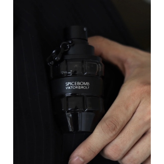 Nước hoa mini Viktor and Rolf Spicebomb Pour Homme EDT