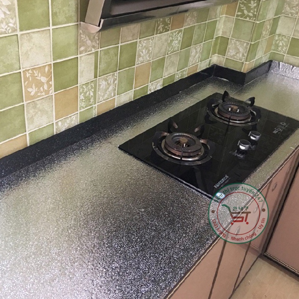 Cuộn giấy bạc dán bếp cách nhiệt chống thấm bền đẹp với nhiều kích thước Giúp phòng bếp nhà bạn sạch đẹp hơn