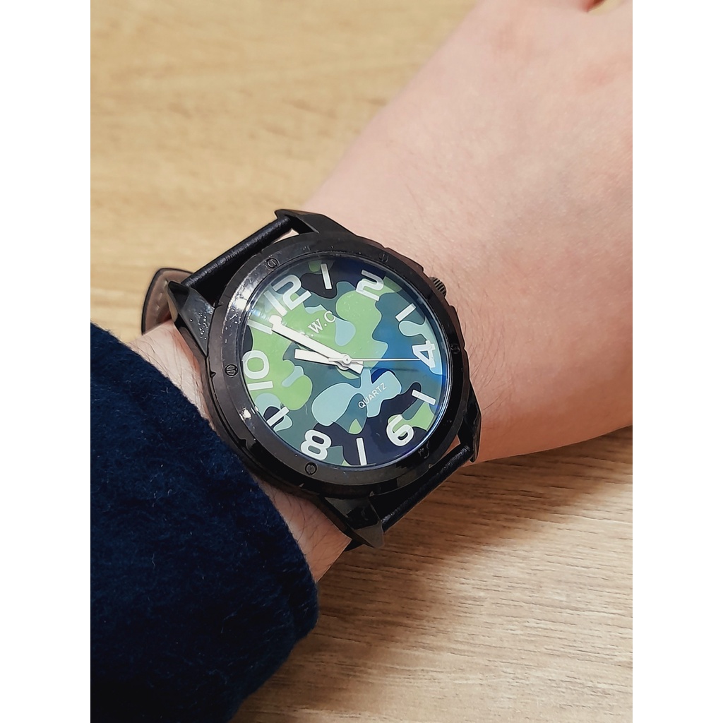 Đồng hồ nam SWC hàng si Nhật mặt kính ánh xanh, màu lính