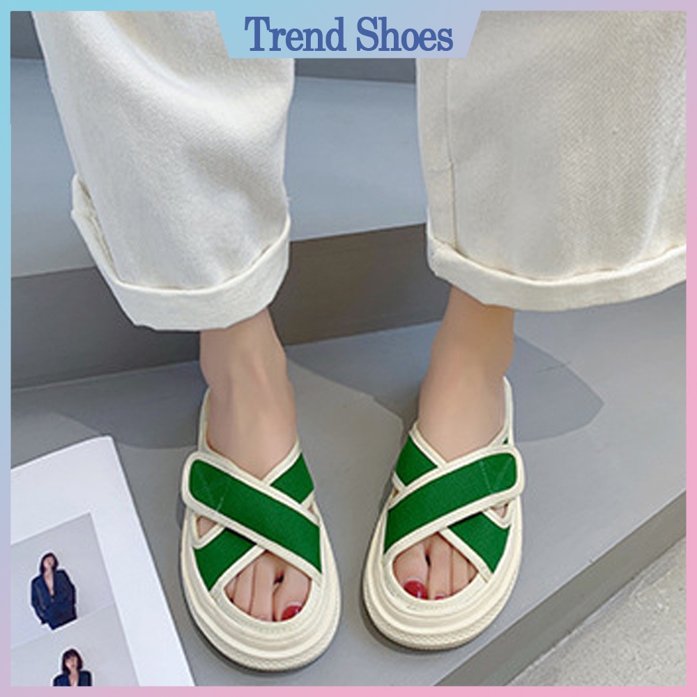 Sục Nữ Hở Mũi Quai Chéo Đế Cao 3cm Màu Xanh Lá Trend Shoes, Thời Trang Hàn Quốc Hot Trend