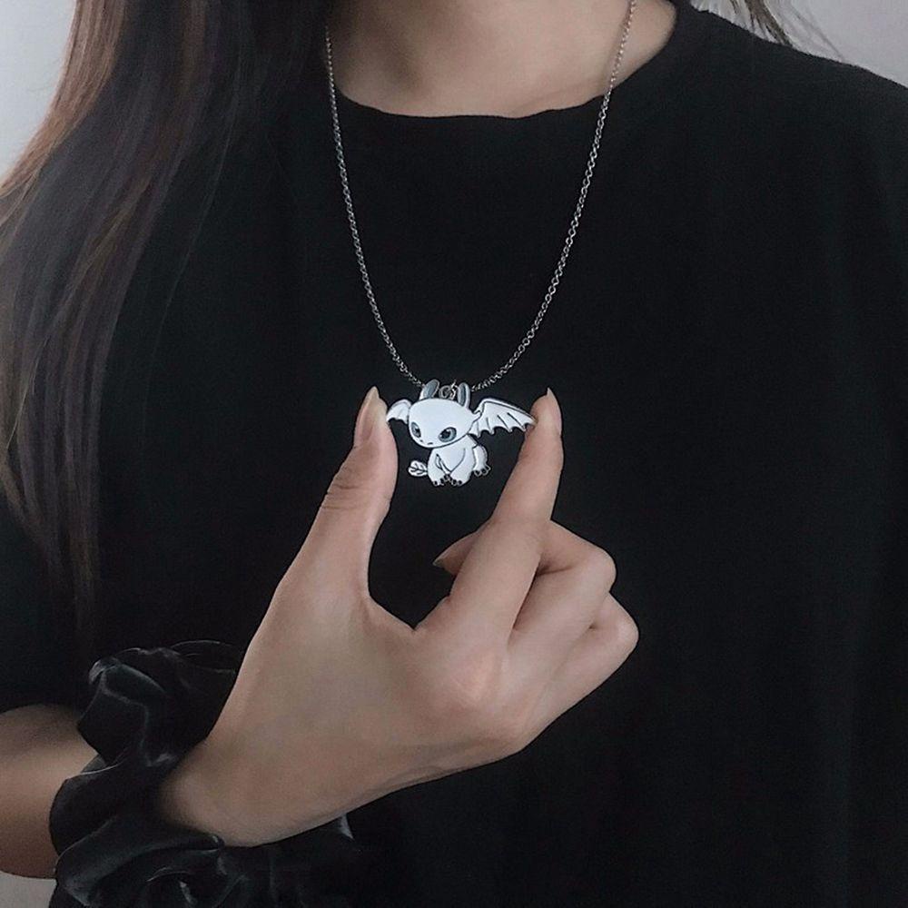 Dây chuyền hình nhân vật anime Toothless Dragon trong Bí kíp luyện rồng