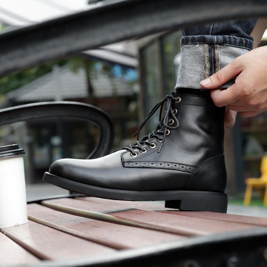 Giày Combat Boots Captain 01 ,giày nam da bò đen trơn đế cao su đúc, cao 3.5cm, Lucas Shoes bảo hành 1 năm