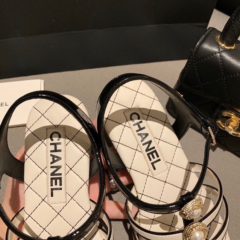 Dép xỏ ngón dây quai đính ngọc đế lót lớp da êm chân 𝘾𝙝𝙖𝙣𝙚𝙡 CN 𝘾𝙝𝙖𝙣𝙚𝙡