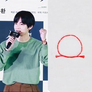 Vòng tay chỉ đỏ V BTS