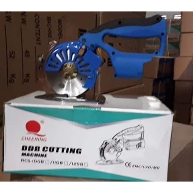 Máy cắt vải đĩa 110 sai bằng pin sạc