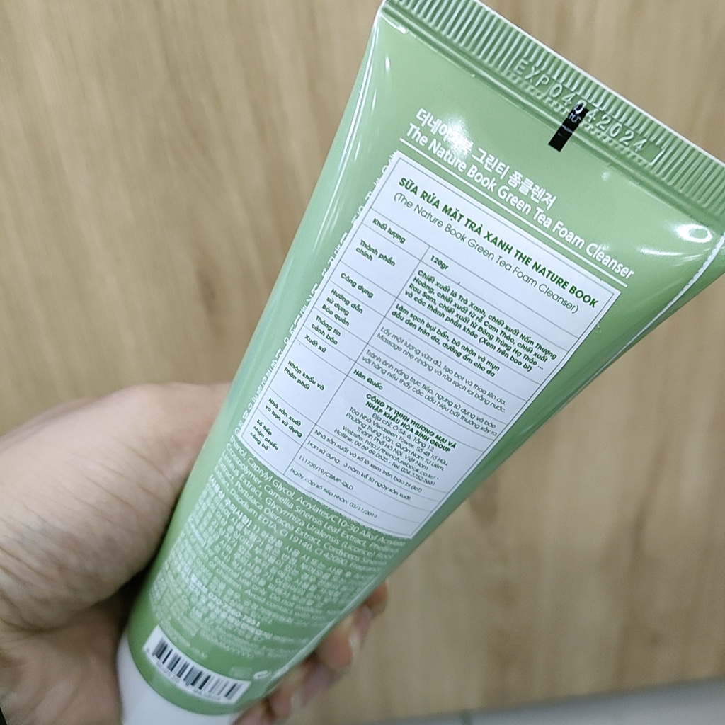 Sữa rửa mặt cho da mụn,da dầu chiết xuất trà xanh The nature book 120g | BigBuy360 - bigbuy360.vn