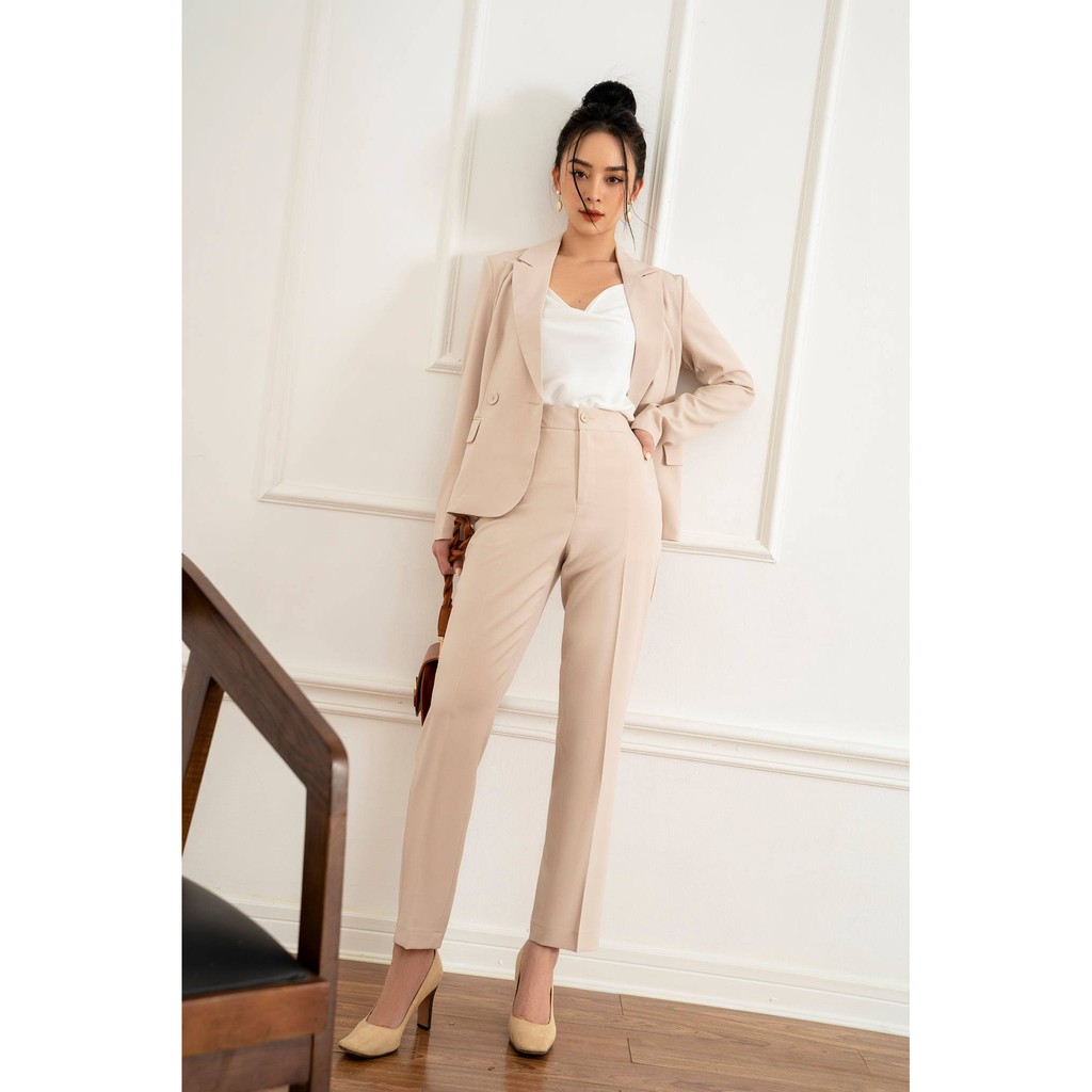 AMELIE Áo vest cổ ve túi cơi 2 khuy bọc by Amelie | BigBuy360 - bigbuy360.vn