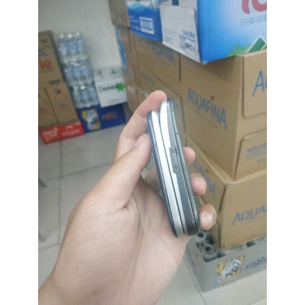 Sony erricsson Z750A