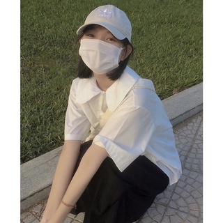 Áo sơ mi cổ sen