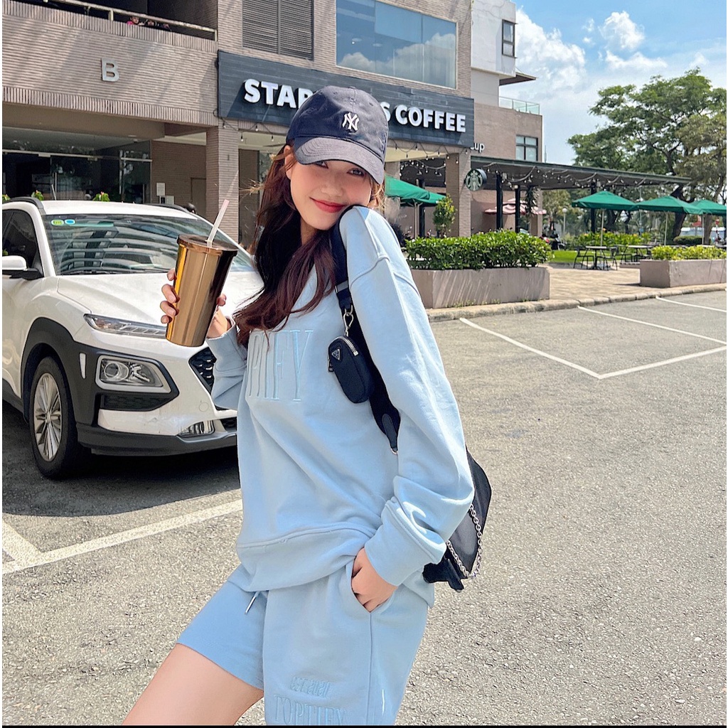 Bộ quần áo nỉ thêu oversize TOPTIFY sweater và short Burning Love Set ST05