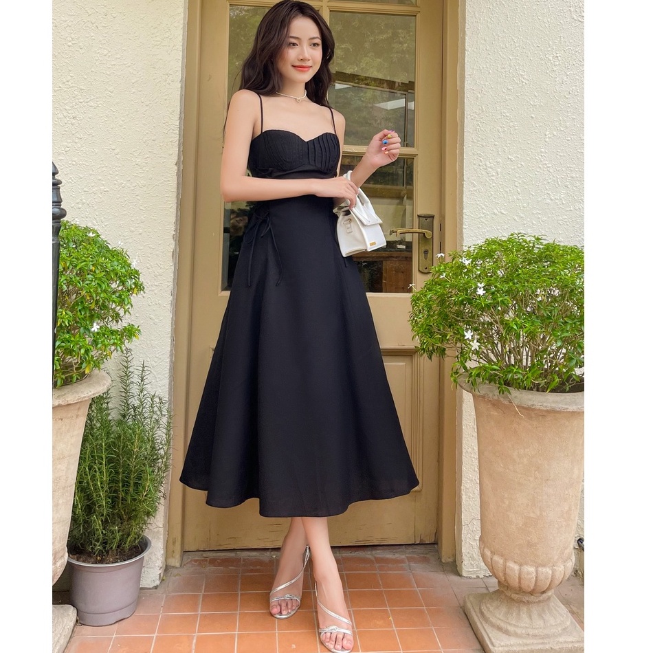 Đầm đi dự tiệc cưới thiết kế hai dây dáng xòe, đan dây xinh xắn