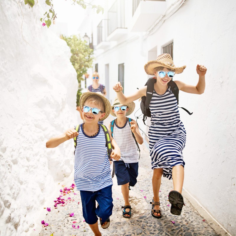 Kính mát chống tia UV kiểu dáng Hàn Quốc dùng cho trẻ nhỏ