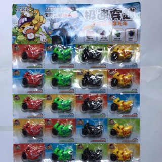 1 vĩ Xe mô tô chạy trớn lớn ,nhỏ