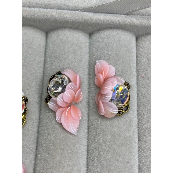 Hoa bột nail - Hoa tay ôm charm siêu đẹp