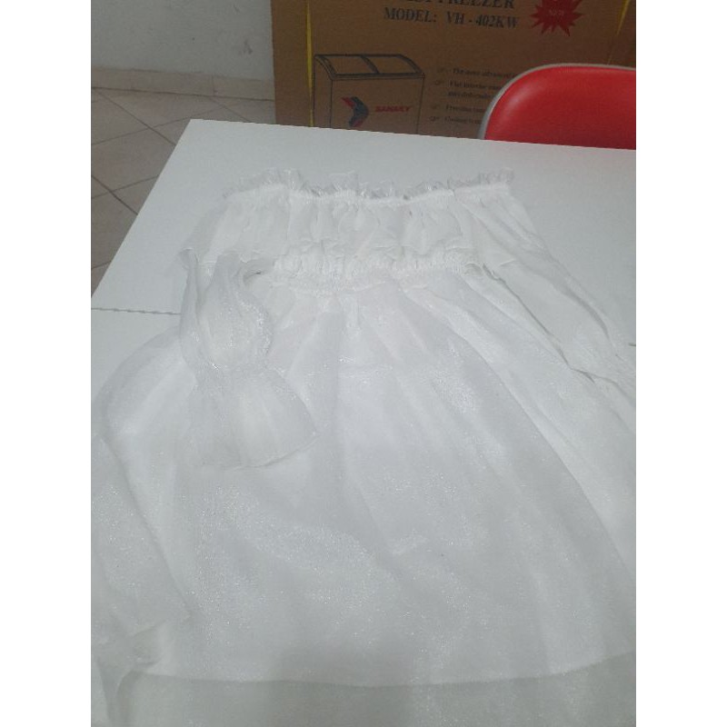 ĐẦM TRẮNG TRỄ VAI VÁY XÒE Vải dày dặn XINH NHƯ CÔNG CHÚA TAY PHỒNG BO EO | BigBuy360 - bigbuy360.vn