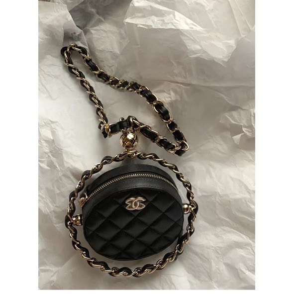 Túi xách đeo chéo Chanel tròn thời trang
