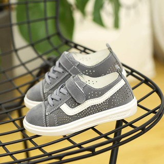 Giày vans bé trai
