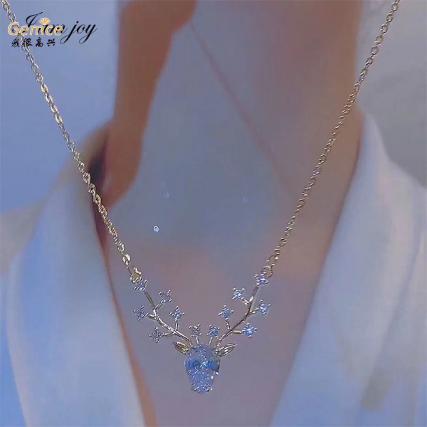 Dây Chuyền Thép Titan Không Phai Màu Ánh Sáng Lấp Lánh Sang Trọng Cho Nữ