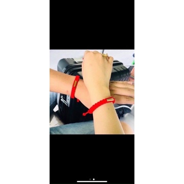 VÒNG TAY ĐỎ MAY MẮN CAM KẾT THỈNH CHUẨN CHÙA VÀNG THÁI LAN
