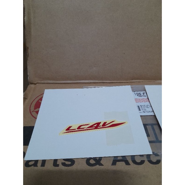 2 tem LC4V màu đỏ nền trong dán cánh chim Exciter 4 số