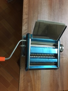Máy cán mì cắt mì 2 lưỡi cắt