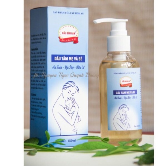 Dầu tắm thảo dược cho mẹ và bé